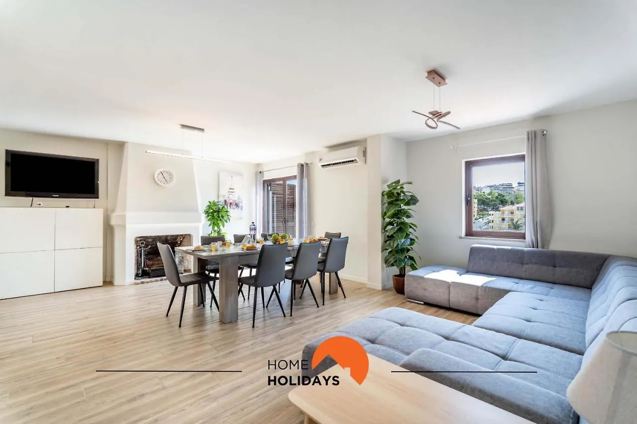 #164 Saradel 42 By Home Holidays Albufeira 0*,  Portekiz